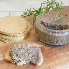 Garlic Mushroom & Lentil Pate A picture of Garlic Mushroom & Lentil Pate.