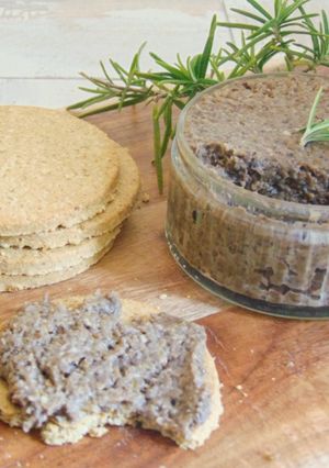A picture of Garlic Mushroom & Lentil Pate.