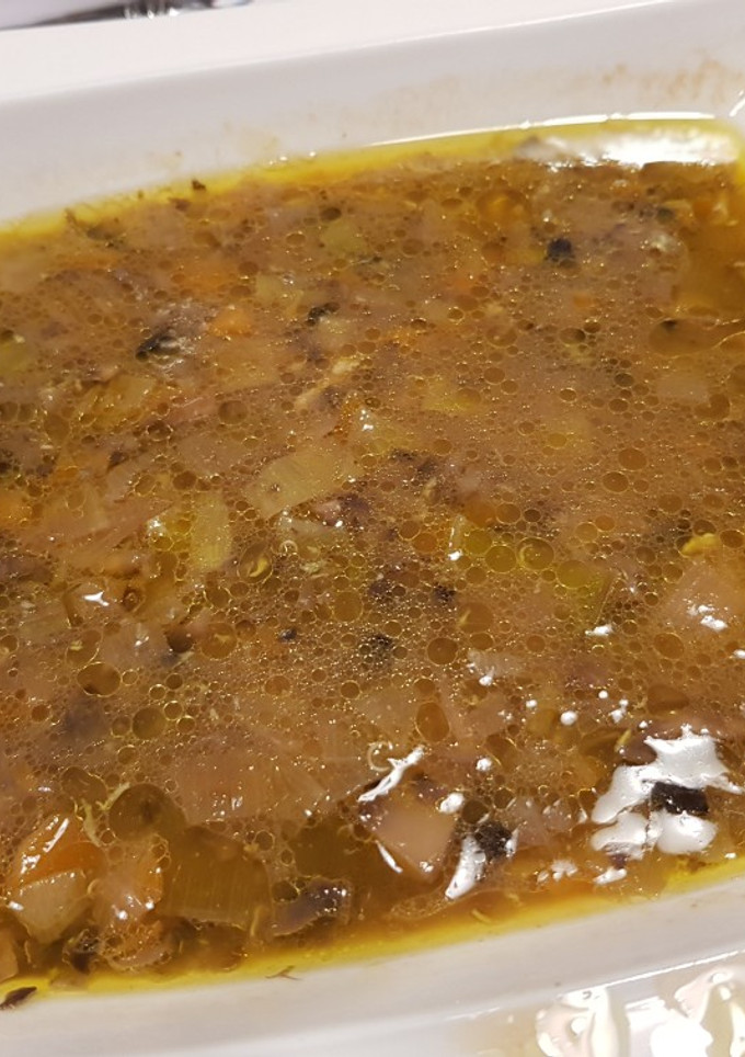 Una foto de Sopa de champiñones y quinoa🤤🤩