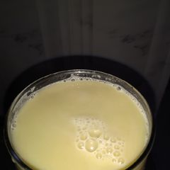 A picture of Lemongrass Tigernut drink.