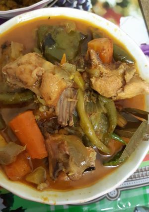চিকেন স্ট্যু (chicken stew recipe in Bengali) রেসিপির প্রধান ছবি