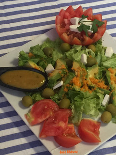 Una foto de Ensalada con Aliño de Mostaza