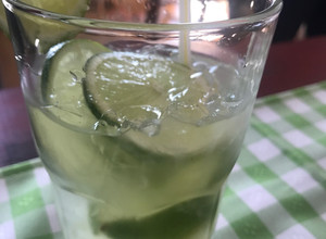 Foto de Caipirinha de limão