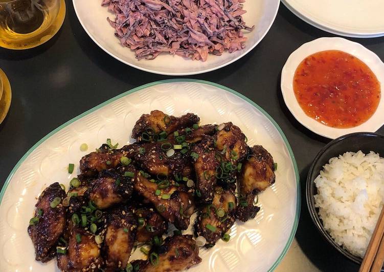 Sweet &amp; sticky wings with classic slaw