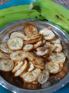 कच्चे केले के चिप्स (Kachhe Kele ke chips recipe in Hindi) रेसिपी मुख्य फोटो