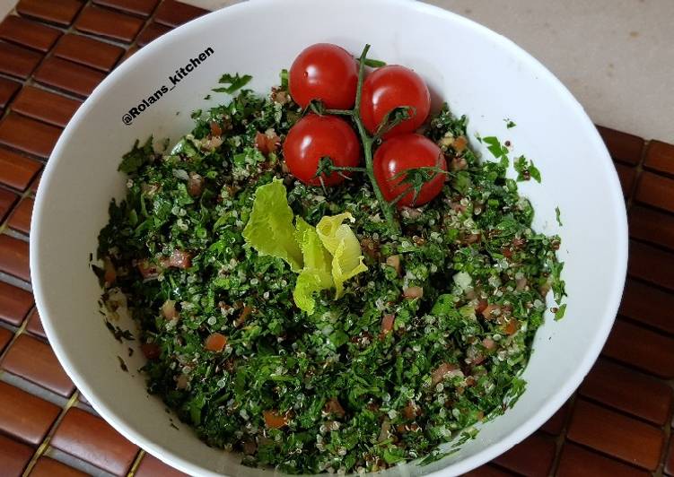 تبوله بالكايل والكينوا (kale)