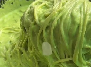 Una foto de Spaghetti verde 💚