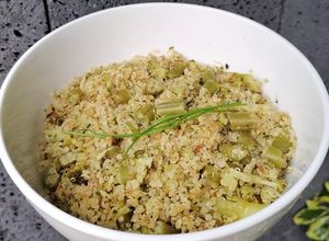 Una foto de Yakimeshi de quinoa 🥦🍚