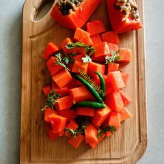 A picture of Spicy Papaya Salad.