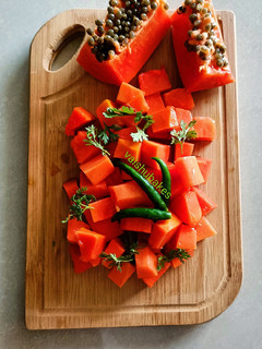 A picture of Spicy Papaya Salad.