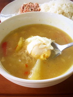 Una foto de Sopa de Huevo y Papas