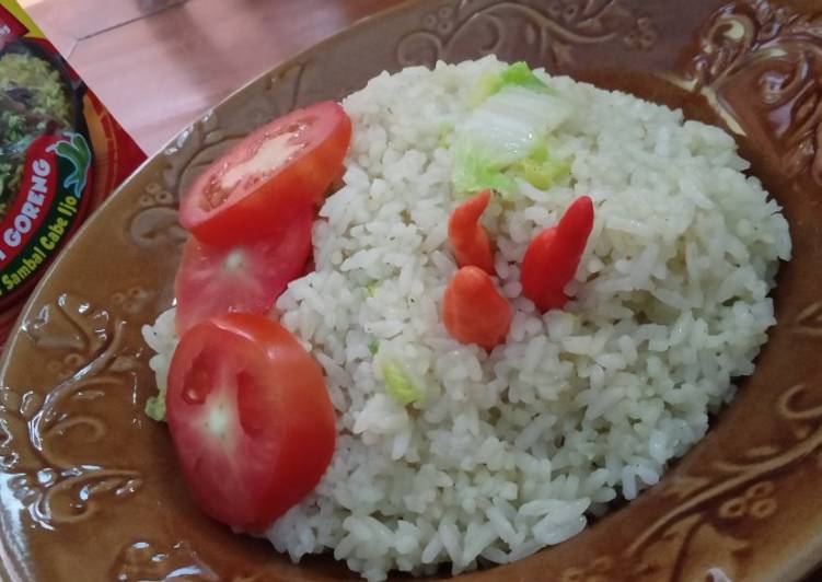 Nasi Goreng Bumbu Racik Sambal Cabe Ijo