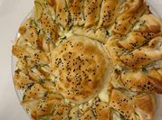 Una foto di primi piatti con il brie