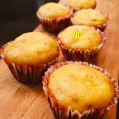 A picture of Banana Muffins.