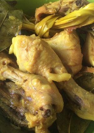 Foto resep Ayam Ungkep Kunyit