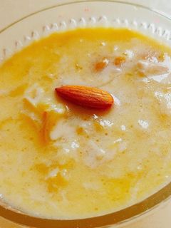 लाैकिची खीर (laukichi kheer recipe in marathi) रेसिपी चे मुख्य फोटो