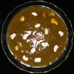 A picture of Sooji halwa.