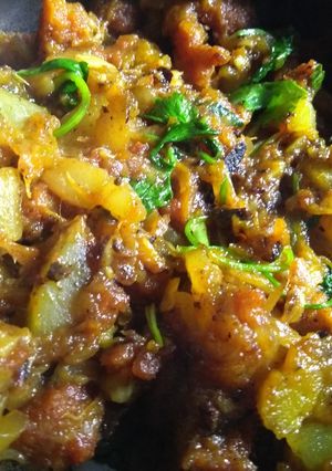 A picture of Bottle gourd stir fry.