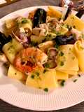 Paccheri allo scoglio in bianco