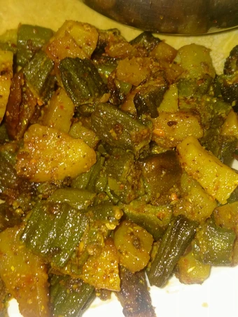 Easy Steps to Prepare Bhindi aloo which Delicious