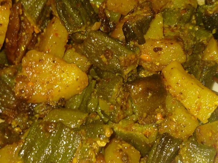 Easy Steps to Prepare Bhindi aloo which Delicious