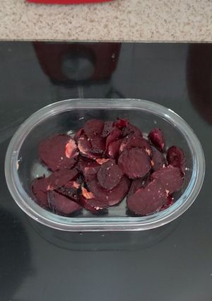 A picture of My Roast Beetroot, Garlic and Fresh Tarragon 😋.