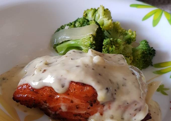 Resep Salmon steak oleh rani hidayat - Cookpad