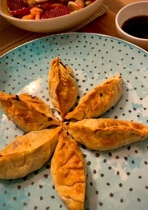 Una foto de Gyozas de Ropa Vieja