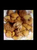 Bake and fried semolina chin chin
