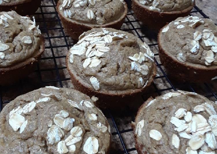 Recipe of Super Quick Homemade Oatmeal and Fruit Blender Muffins