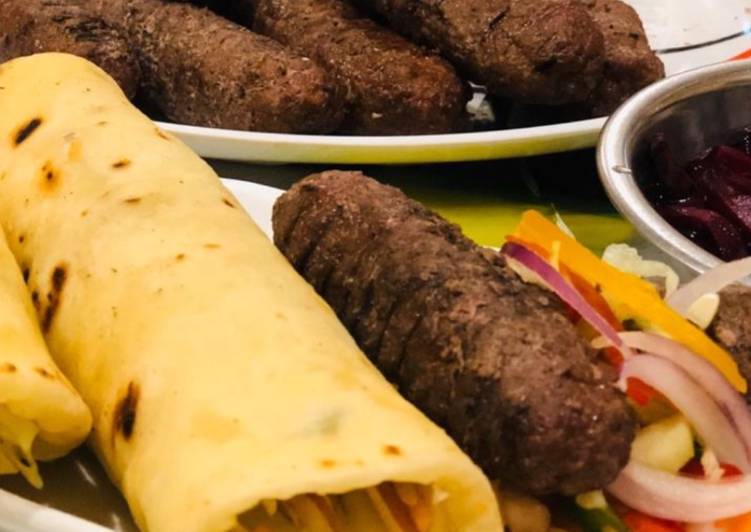 Recipe of Yummy Whosayna’s Seekh Kebab Wraps