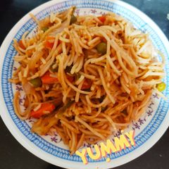A picture of Veg chowmein.