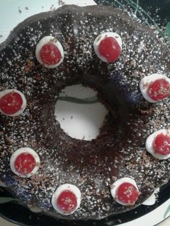 A picture of Devil's Food Cherry Bundt Cake.