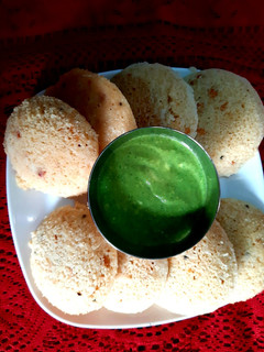 ओट्स इडली (Oats idli recipe in hindi) रेसिपी मुख्य फोटो