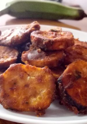 A picture of Raw Banana Fritters.