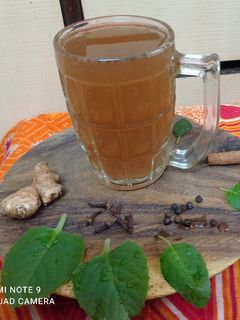 ઇમ્યુનિટી બુસ્ટર ડ્રિંક (Immunity Booster Drink Recipe in Gujarati) રેસીપી મુખ્ય ફોટો