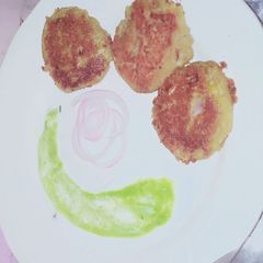 A picture of Tangy mangy mutton cakes.