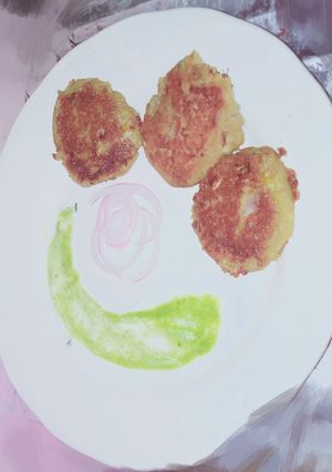 A picture of Tangy mangy mutton cakes.