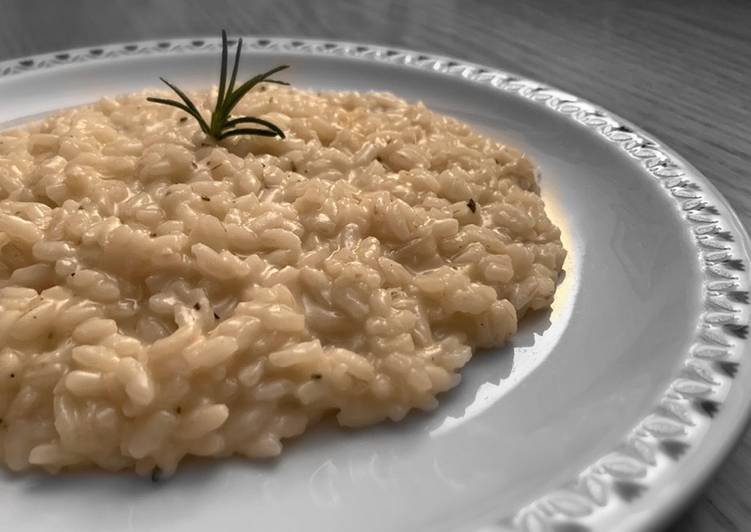 Risotto con caprino, rosmarino e miele 🧀 🍯