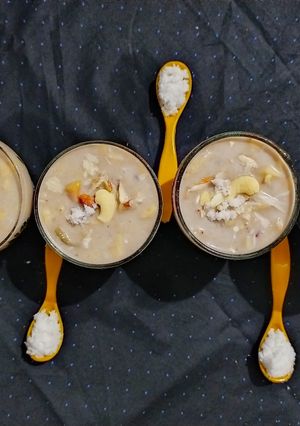 A picture of Coconut Fruits custard (no milk no sugar)(vegan).
