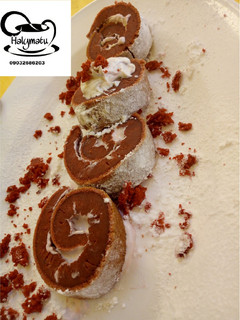 A picture of Redvelvet swiss roll.