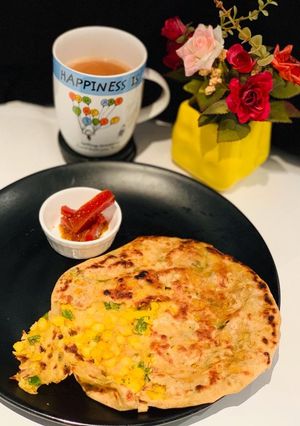 A picture of Chana Daal Parantha.