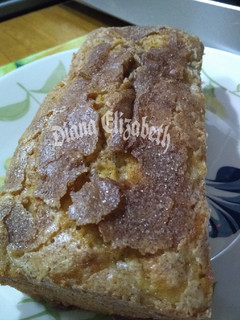 Una foto de Budín de manzana y canela.👩🏼‍🍳🤩🍎