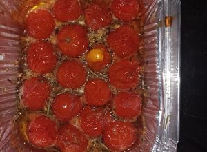 Una foto de Tomates Cherry confitados en Air fryer