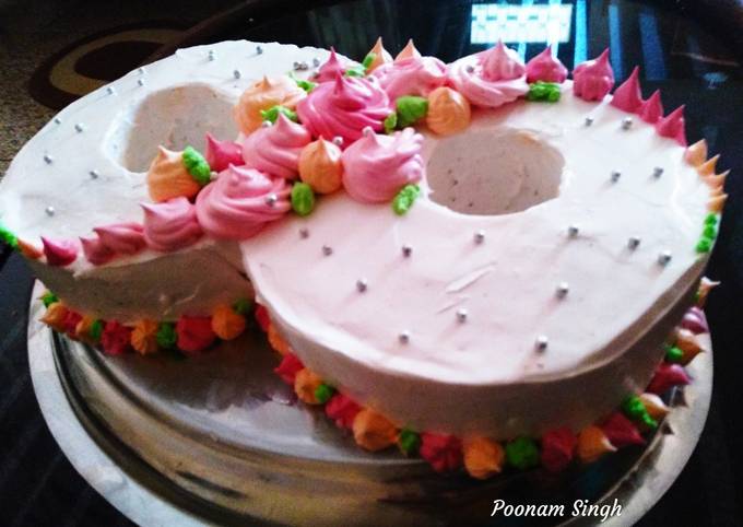 Poonam Jhawar cuts the birthday cake during her birthday celebrations, held  in Mumbai