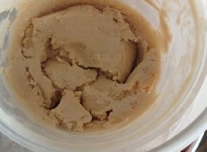 Una foto de Helado de leche quemada