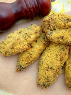 Foto di Sardine panate senza glutine in friggitrice ad aria