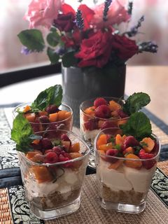 Poharas barackos és málmás cheesecake recept fotója