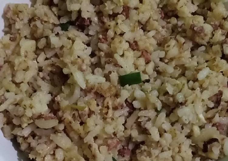 Cara Memasak Nasgor Telur Kornet (MPASI 13m) yang Renyah