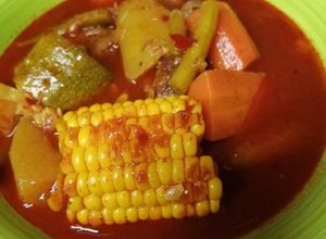 Una foto de Mole de Olla